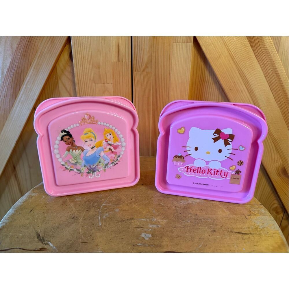 Zak Designs Sandwich Containers Lot of 2 Hello Kitty Disney Princess (7050)